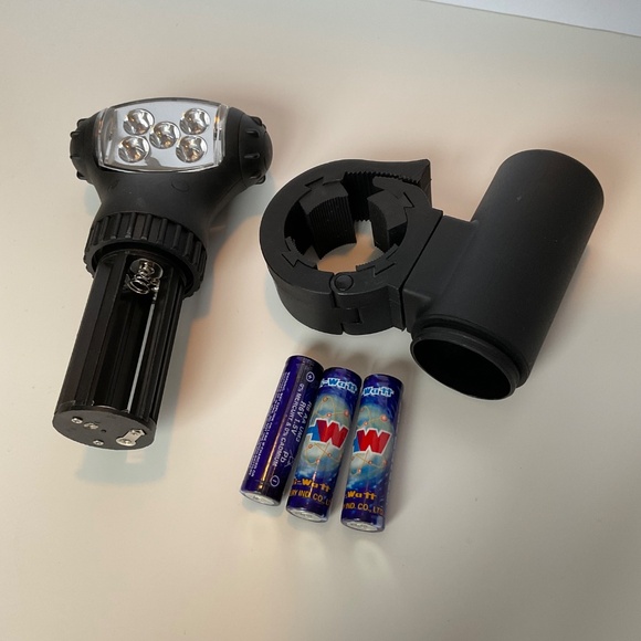 **Free with Purchase** LED BBQ Light - Grill Lamp - Picture 7 of 8